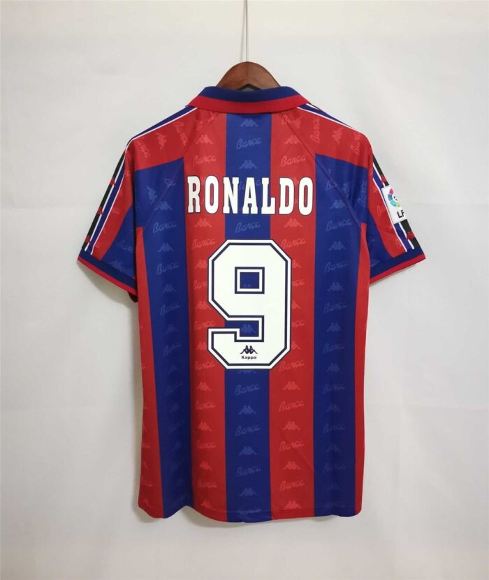Ronaldo Barcelona 19961997 soccer dot